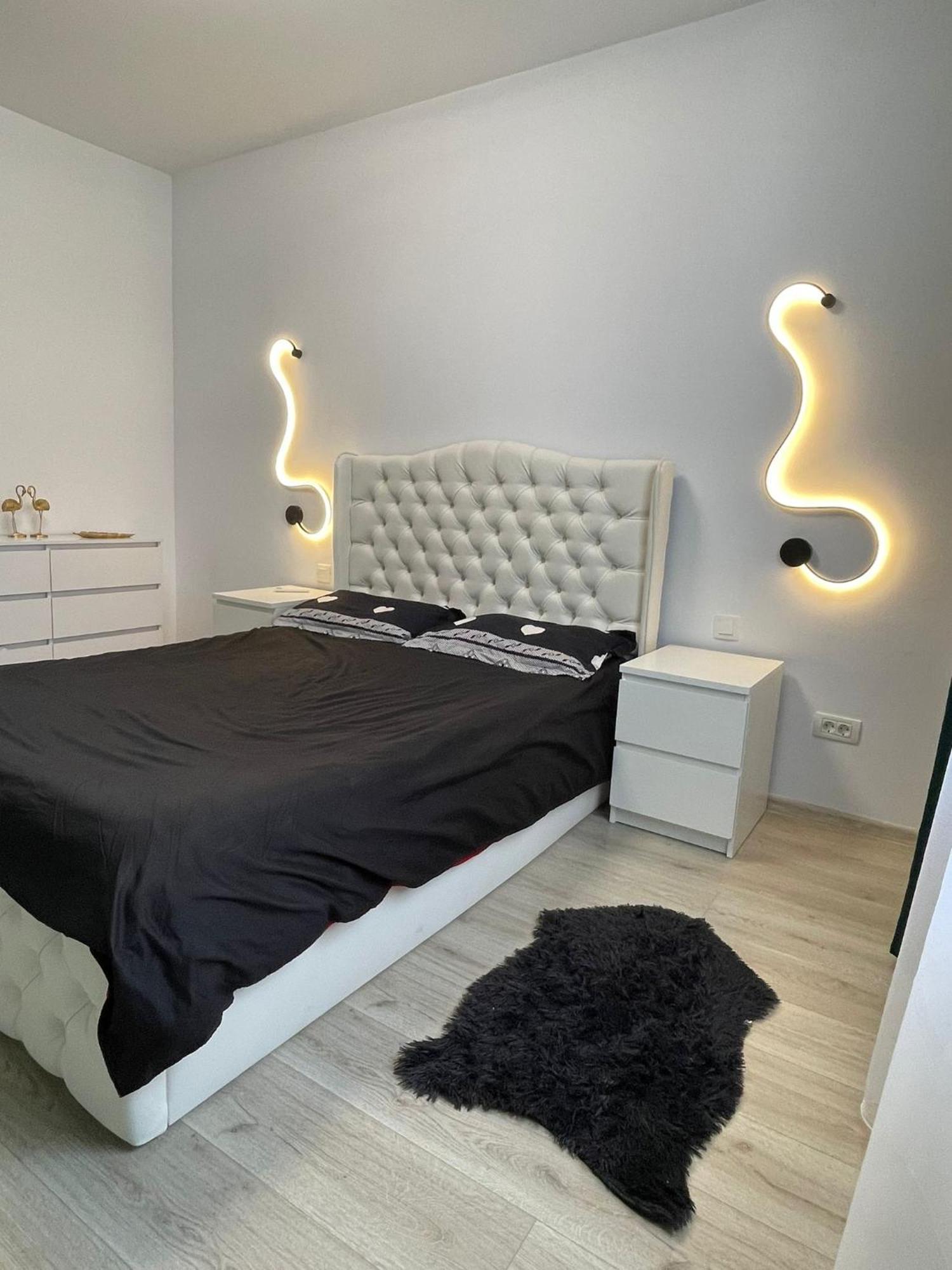 Golden Shades Apartment Chiajna Exterior photo